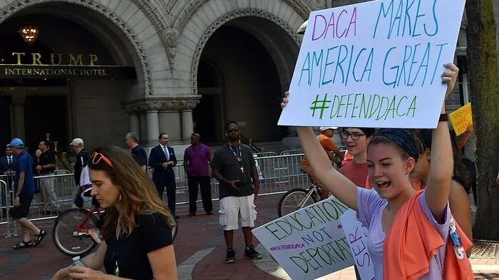 Die Regierung von US-Präsident Donald Trump müsse das sogenannte DACA-Dekret (Deferred Action for Childhood Arrivals) wieder in Kraft setzen