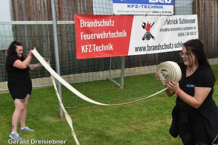 Zur Erklärung: Jedes Jahr werden neue Spiele durch den Mitbegründer dieser Veranstaltung, Fritz Hummer, ausgedacht.