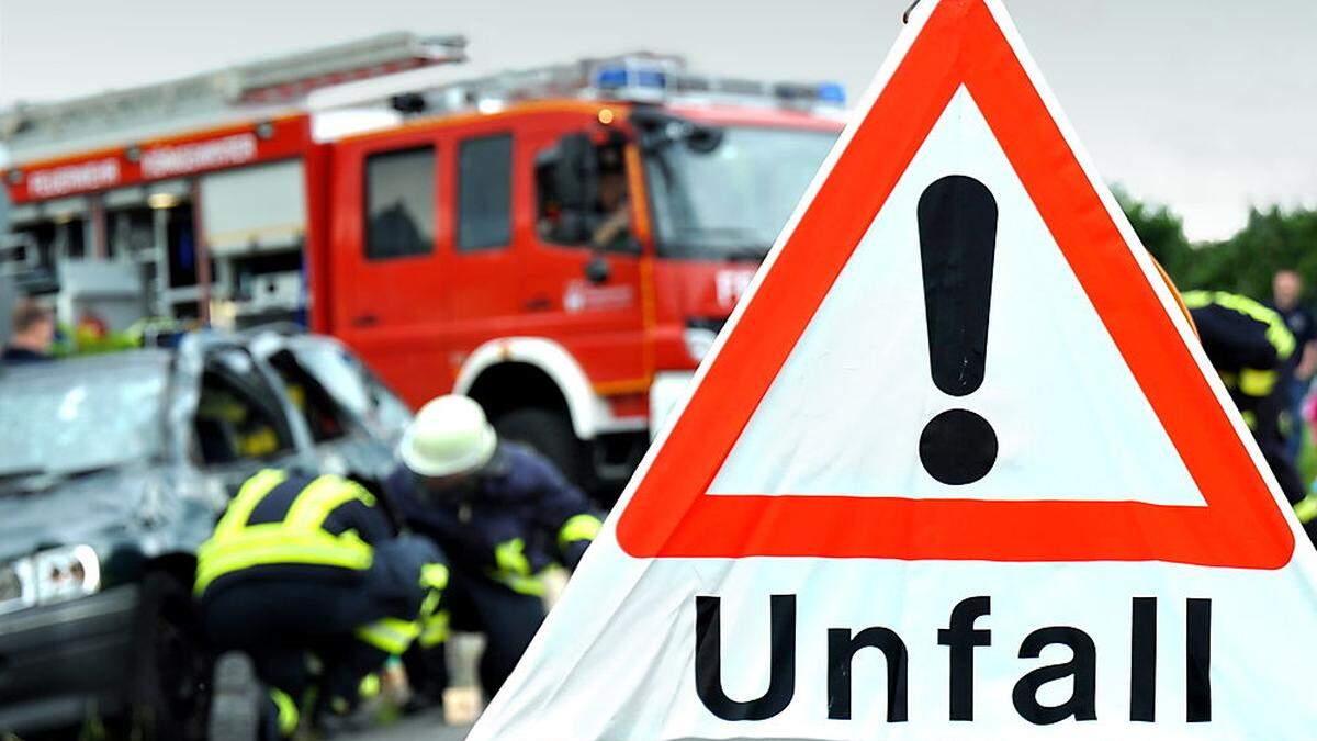 Acht Kameraden der Feuerwehr Köppling standen im Einsatz