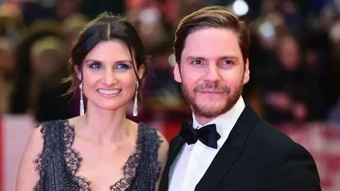 Daniel Brühl mit Freundin Felicitas Rombold