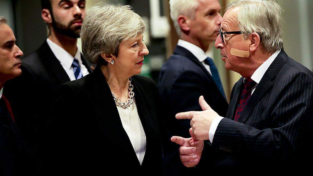 Theresa May, Jean-Claude Juncker 