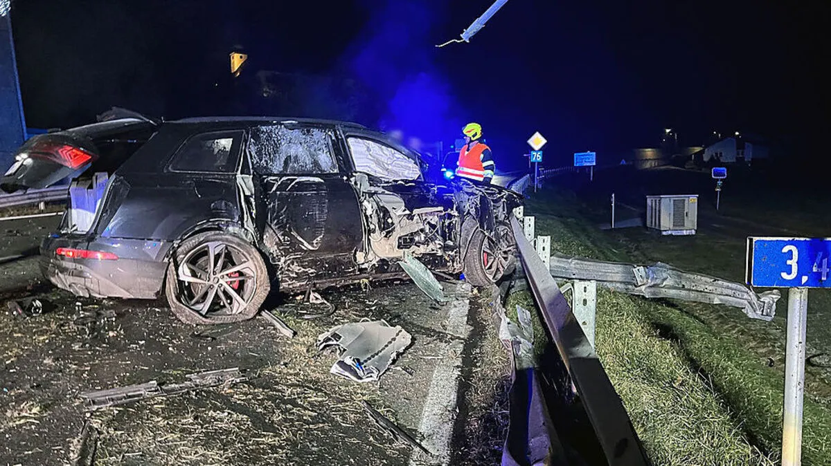 Die Insassen stiegen nahezu unverletzt aus dem Auto