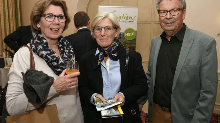 In das umgebaute Hotel "Die Forelle" in Millstatt, lud Maria Wilhelm, Geschäftsführerin der Millstätter See TourismusgmbH, Touristiker der Region zum Informationsaustausch. Karina Mansbart-Povel, Eva Sichrowsky und Axel Huber