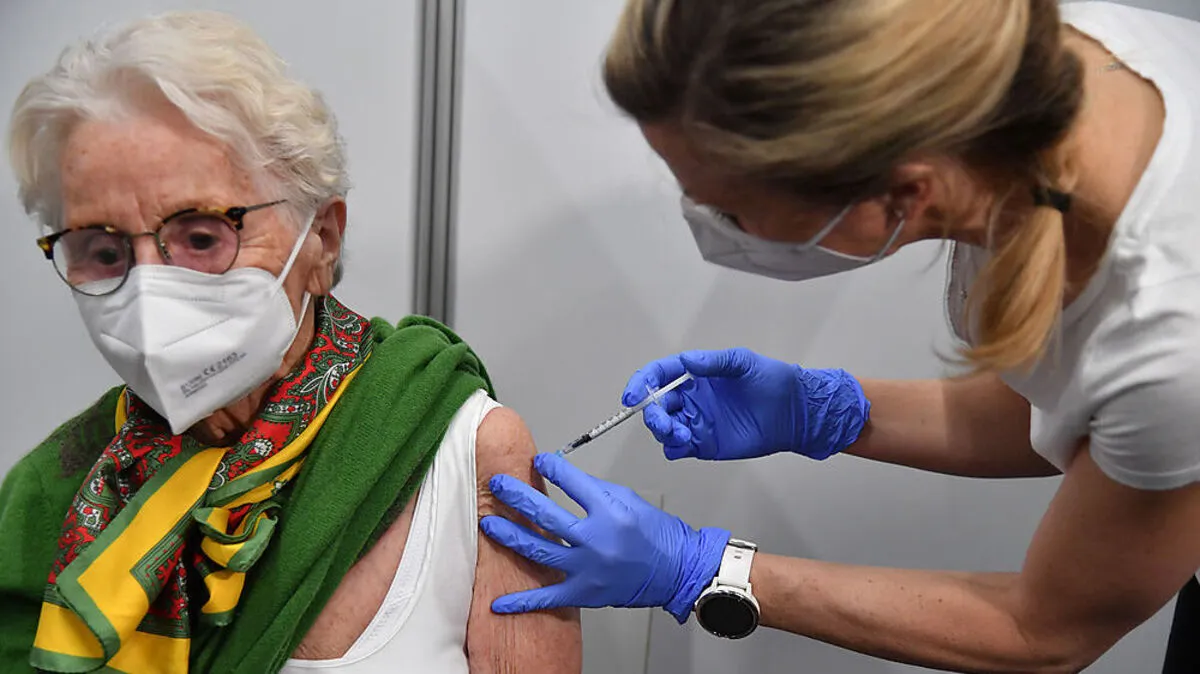 Auch bei Hausärzten kann geimpft werden - sofern Impfstoff vorhanden ist