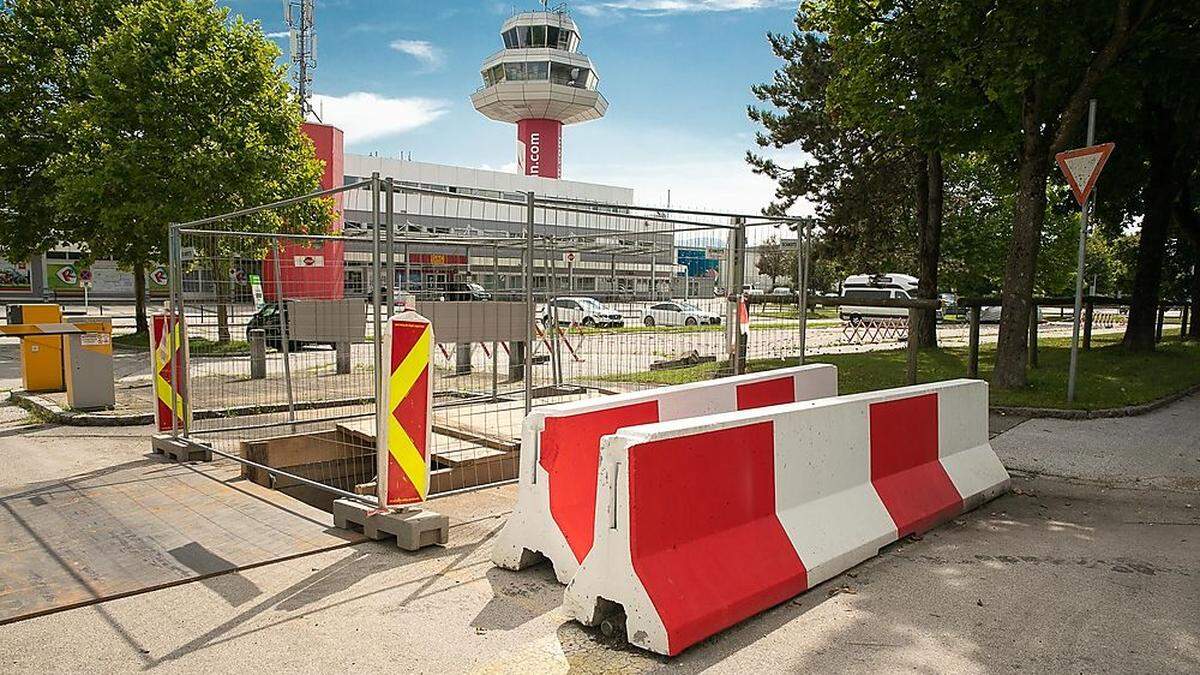 Leer und trostlos: Der Klagenfurter Flughafen