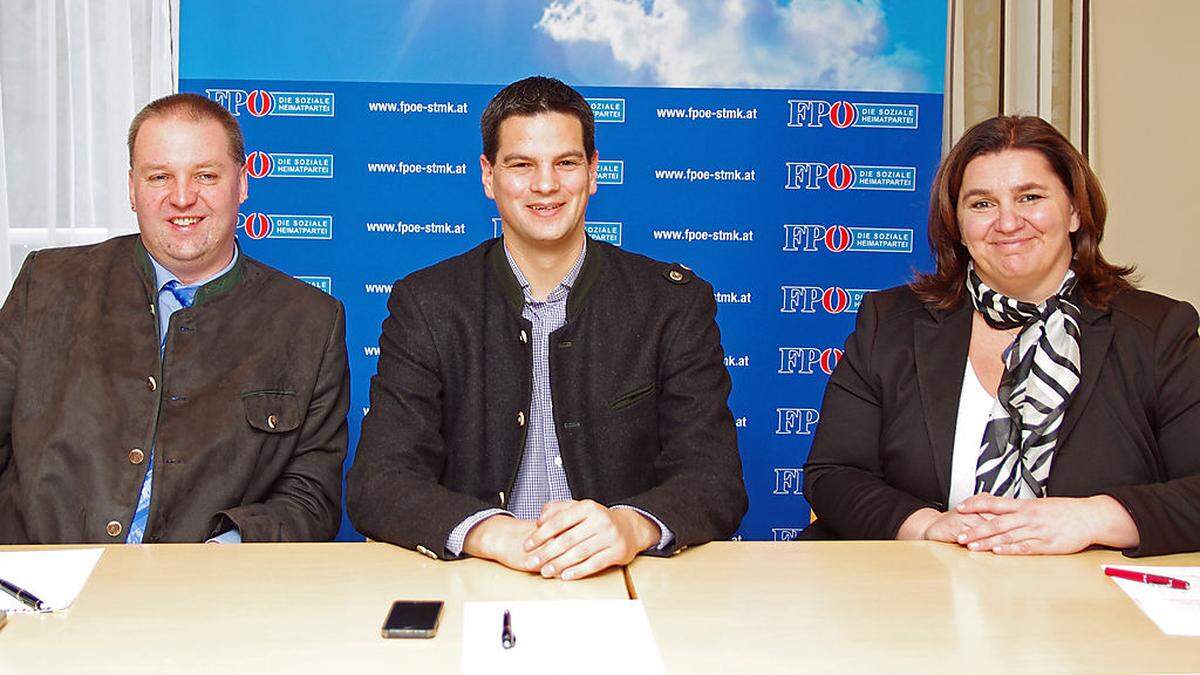 Reinhard Richter, Hannes Amesbauer und Maria Elisabeth Posch (von links)