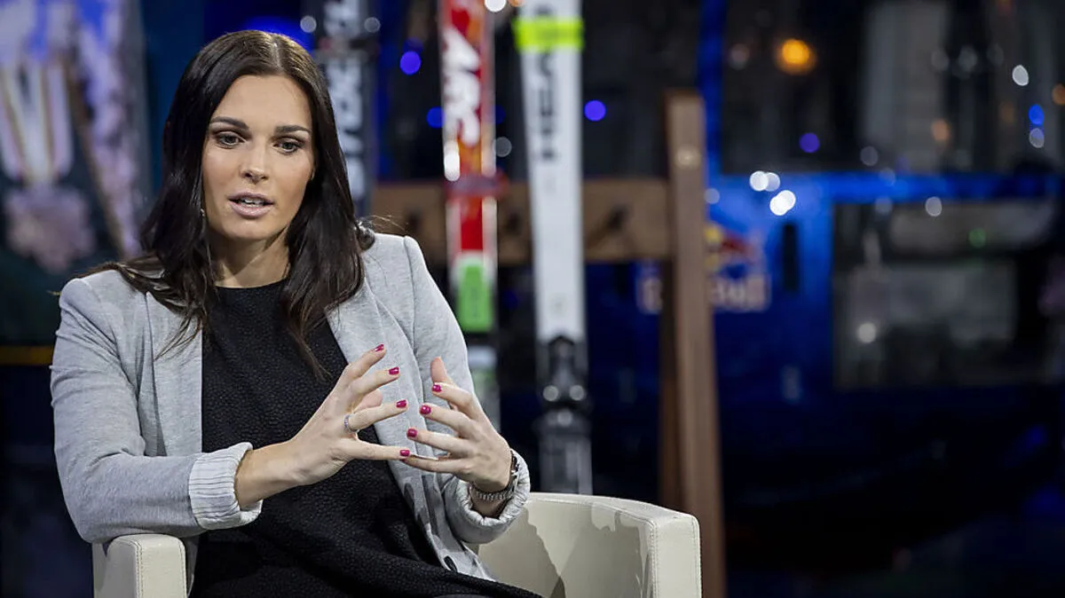 Anna Veith auf ServusTV in "Sport & Talk"