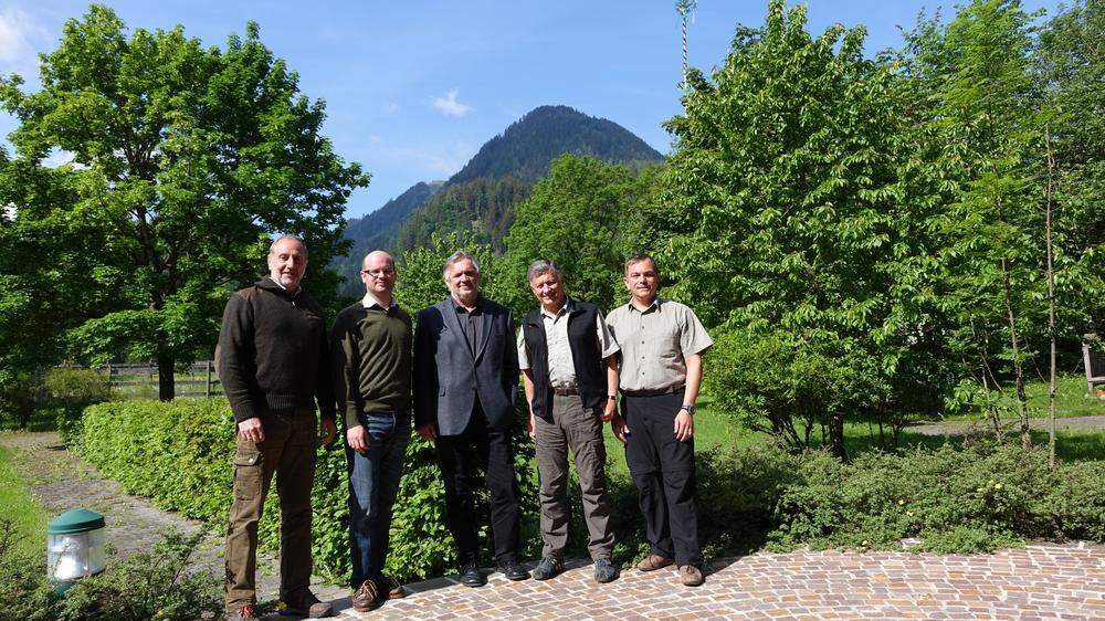 Maternus Lackner, Wolfgang Linhart, Hugo Kofler, Gerhard Kurzmann und Gunther Peternell (von links) 	