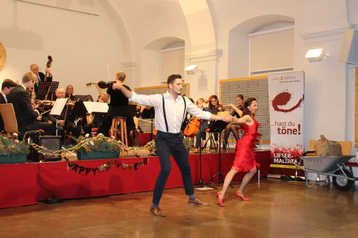 Anna Knott mit Tanzpartner Jamie Kohn