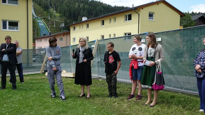 Die Bewohner teilten ihre Meinung über ihr neues Zuhause mit Diakoniewerk Steiermark-Geschäftsführerin Claudia Paulus