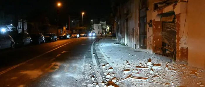 Es gibt starke Schäden in der ganzen Stadt