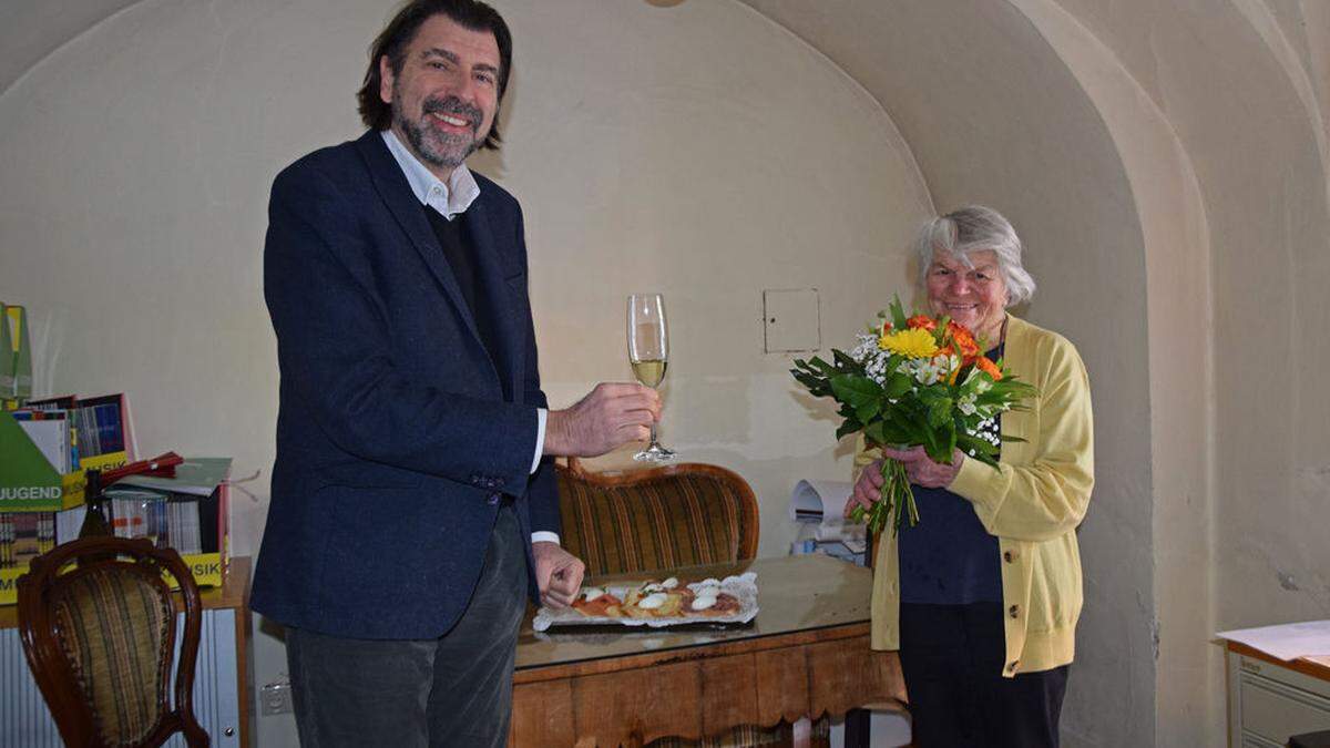 Bürgermeister Josef Wallner gratulierte Jubilarin Barbara Faulend-Klauser zum 95. Geburtstag