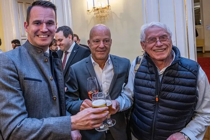 Rudi Hinterleitner (der Grazer-Gründer), Gerhard Goldbrich (Grazer-GF) und Stefan Hermann (FPÖ)