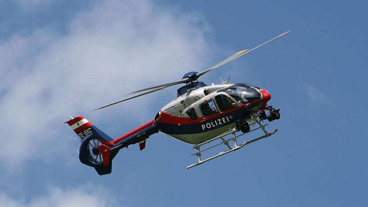 Polizeihubschrauber im Einsatz (Sujetbild)