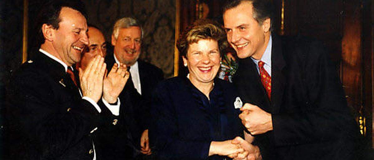Klasnic-Wahltriumph 2000 (mit ua. Landesräten Pöltl und Hirschmann