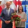 Landeshauptmann Anton Mattle mit Bezirkshauptfrau Bettina Heinricher