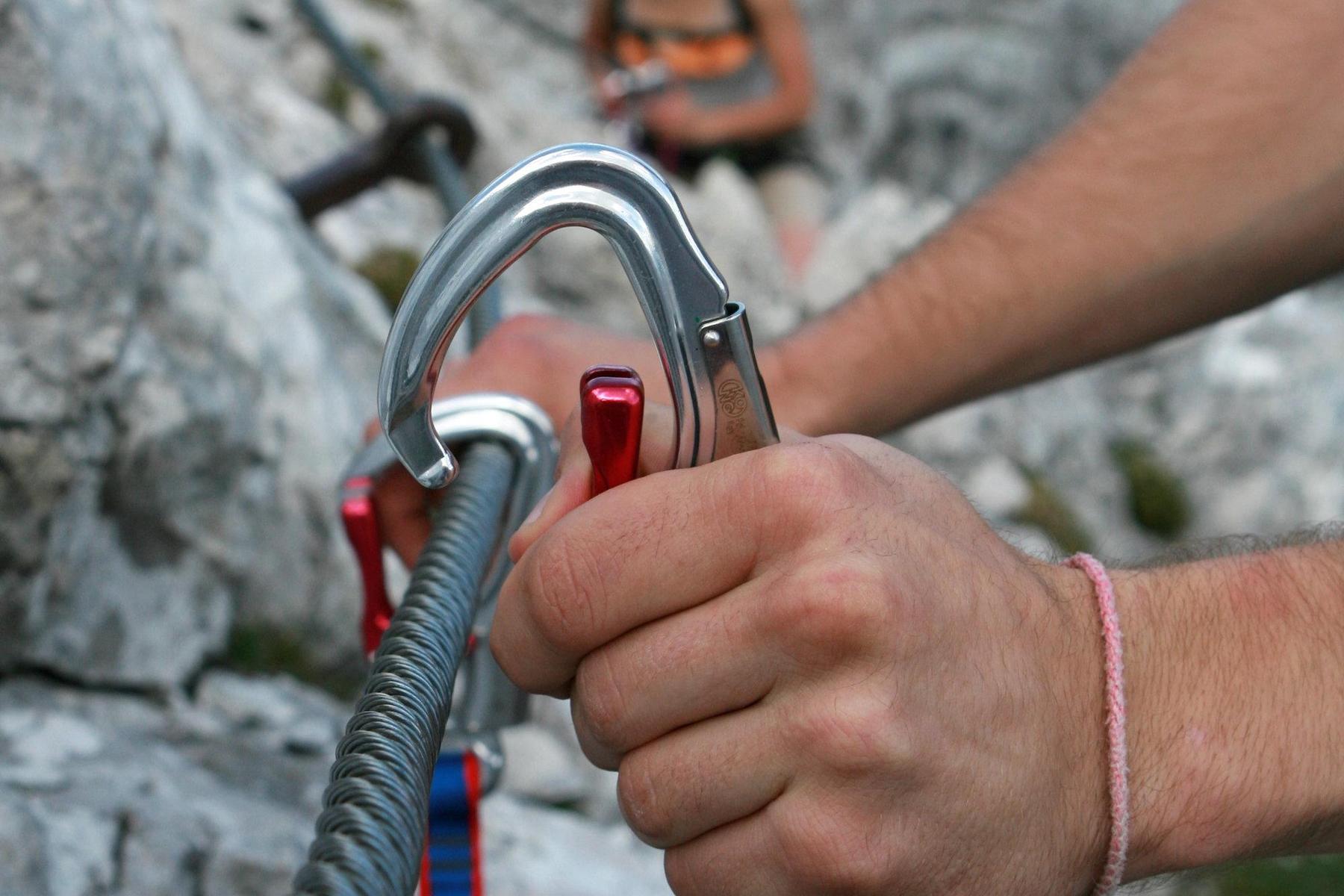50 Meter abgestürzt: 26-jähriger Alpinist an Grenze zu Osttirol tödlich verunglückt