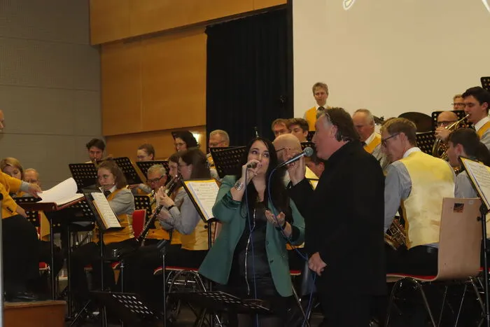 Claudia Fuchs und Stefan Wuggenig überzeugten im Duett mit dem Welthit "Somethin´ Stupid".
