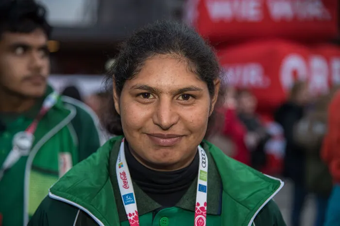 Ich habe eineMedaille im Schneeschuhlauf. Mir wird der Schnee abgehen.Sabahat Tariq (Pakistan)