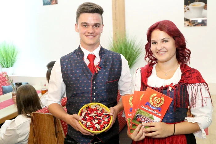 LJ Brückl-Obmann Thomas Karlbauer und LJ-Leiterin Anna-Lena Reinisch (Foto) konnten im Gemeinschaftshaus unter anderen Landesrat Martin Gruber, Bürgermeister Harald Tellian sowie Feuerwehrkommandanten Andreas Nuart willkommen heißen. 