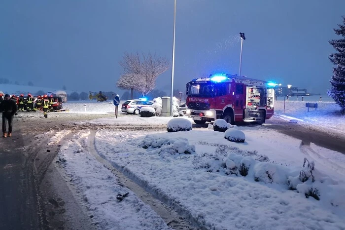 Ein Schwerverletzter bei Unfall auf Höhe Gröbming Ost