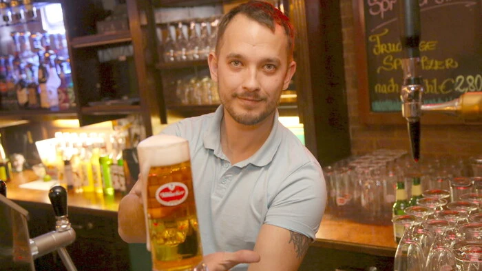 Am Freitagabend lud das „Bieradies“ mit dem neuen Pächter Peter Lauko zur Eröffnungsparty. 