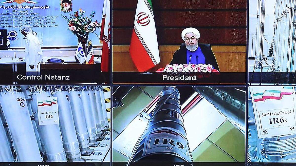 Irans Präsident Rouhani während einer Video-Konferenz mit der Urananreicherungsanlage in Natanz