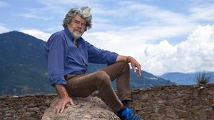 „Ich will nicht alt werden, indem ich vor der Hütte sitze und in die Wolken schaue“, sagt Reinhold Messner