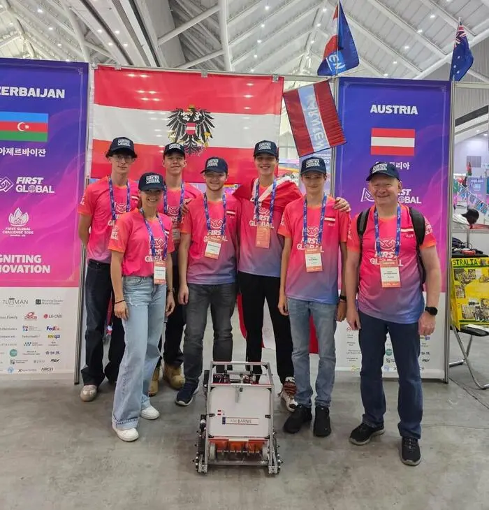 Die Jugendlichen und ihre Mentoren hatten in Südkorea noch einiges an Arbeit vor sich, ehe die offizielle Eröffnung der „First Global Challenge“ gefeiert werden konnte