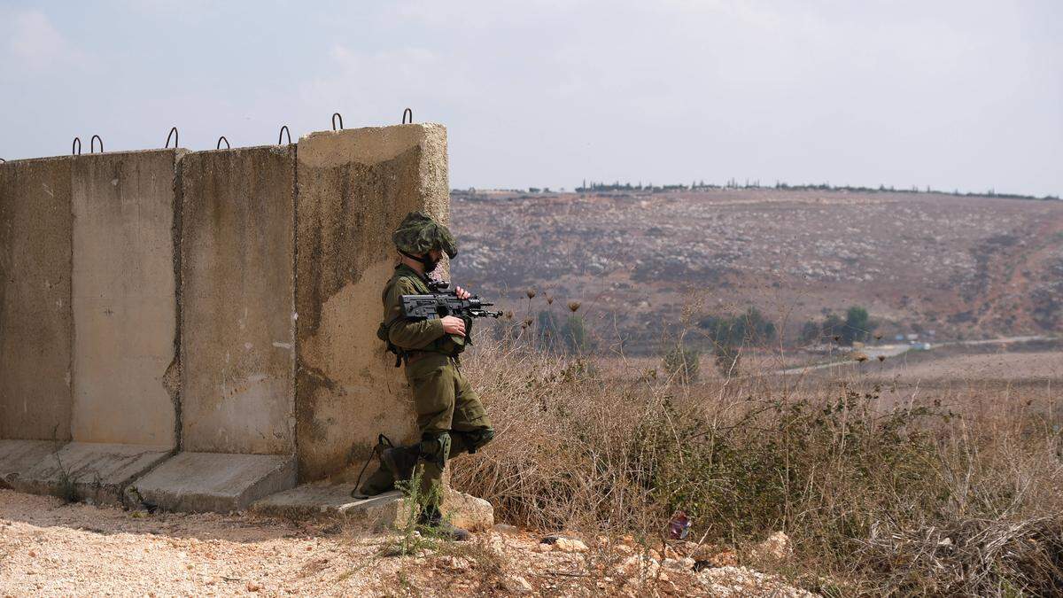 Hinter den nördlichen Grenzmauern wartet auf Israel der nächste Gegner  | Hinter den nördlichen Grenzmauern wartet auf Israel der nächste Gegner 