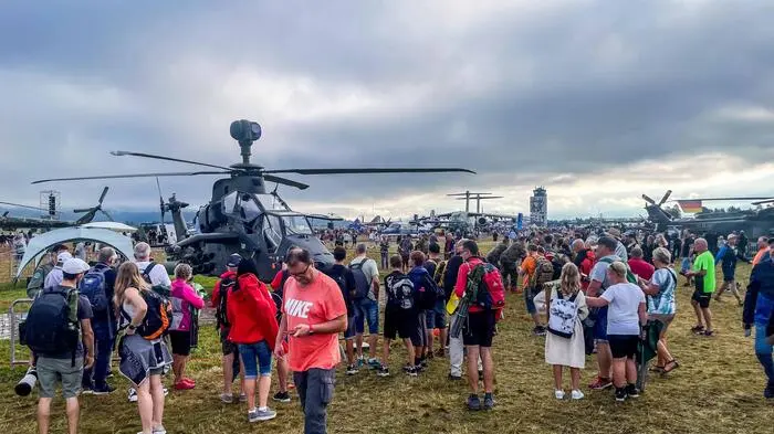 Großer Zuschaueransturm am zweiten Tag der Airpower