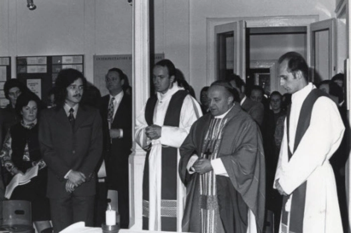 Vielen ging er voran: Etwa den beiden Hochschulseelsorgern Christoph Schönborn und Egon Kapellari, der spätere Erzbischof von Wien und der spätere Bischof von Kärnten bzw. der Steiermark.
