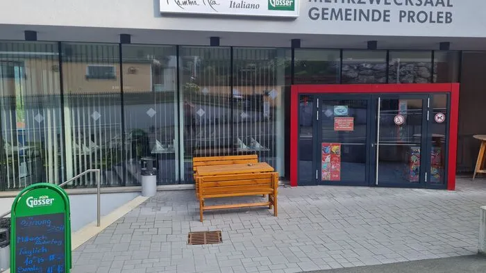 Neu neben dem Mehrzwecksaal in Proleb: Die Pizzeria "Mamma Mia"