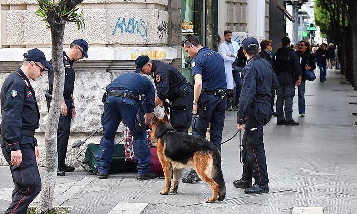 Sicherheitsvorkehrungen in Bari