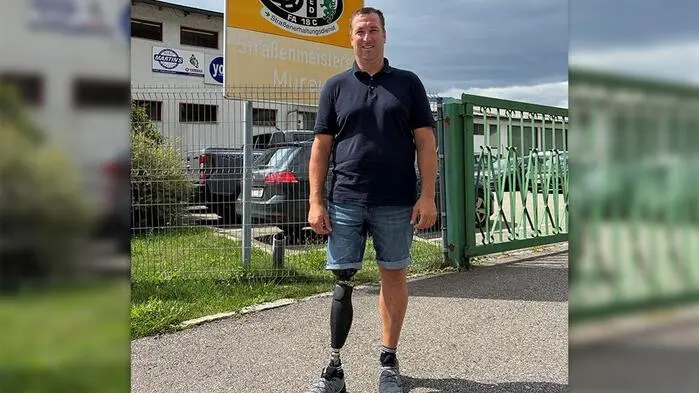 Die Hightech-Prothese will Johann Rössler nicht verstecken: „Sie gehört zu mir. Im Urlaub hat mich ein Kind gefragt, ob ich der Terminator bin“, lacht er
