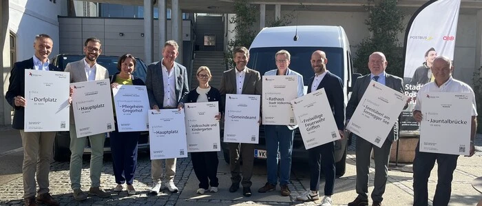 Die Teilnehmer der Pressekonferenz im Burgstadl in Griffen