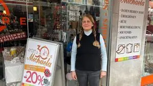 Michaela Maria Kalt betreibt seit 30 Jahren am Hauptplatz in Spittal ihr Kleidungsgeschäft „Torbogenmoden Michaela“