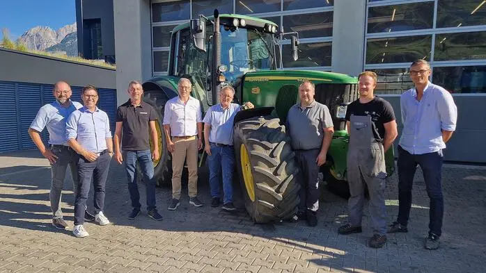 Franz Ambichl, Karl Eder, Bernhard Rainer, Johann Oberger, Thomas Diemling, Gerhard Stocker, Paul Lugger und Wolfgang Silberschneider 
