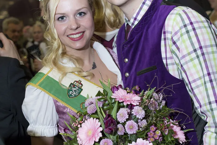 Blumenkönigin Eva II Clara Spiegel