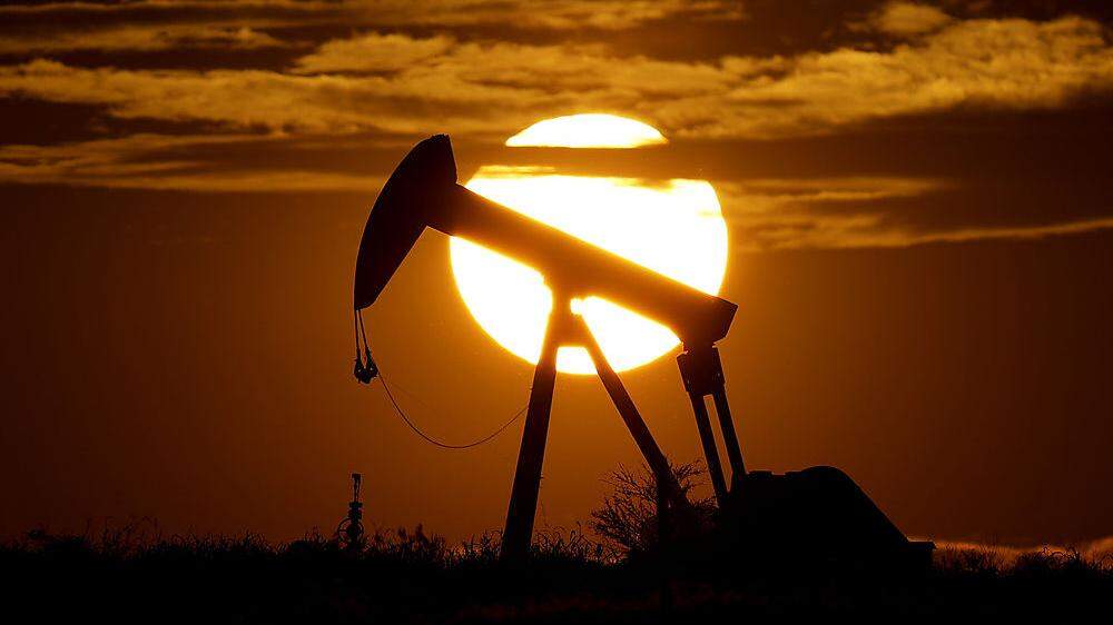 Der Ölpreis sinkt überraschend stark