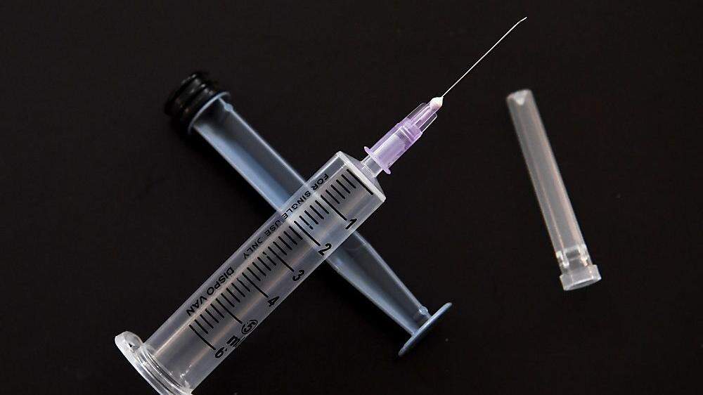 Was der Stopp des Impfstoff-Tests bedeutet