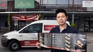Jianming Hu eröffnete das Fallaloon-Restaurant im Vorjahr wieder neu