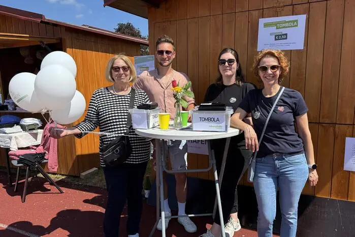 So bot die ganztägige Veranstaltung neben den sportlichen Wettkämpfen auch vielfältige kulturelle Aktivitäten mit Livemusik, kulinarischen Köstlichkeiten und Unterhaltung für alle Altersgruppen. 