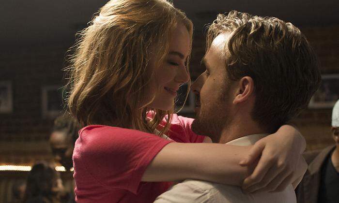 Emma Stone, Ryan Gosling in "La LA "Land"