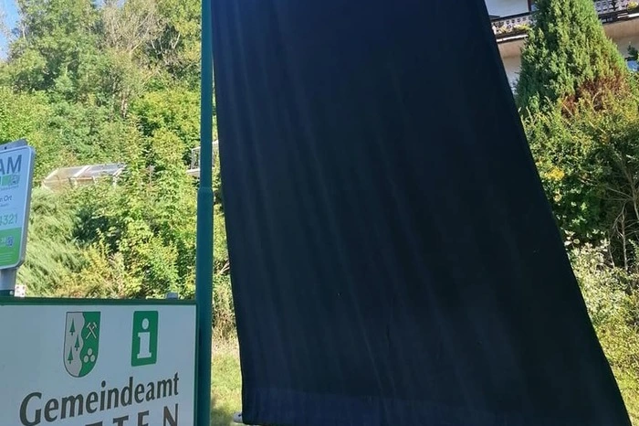 Die gesamte Gemeinde Ratten trauert um den verstorbenen Kameraden.