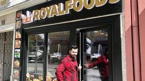 Yelmaz Ali eröffnet am Freitag das Lokal &quot;Royal Foods&quot;