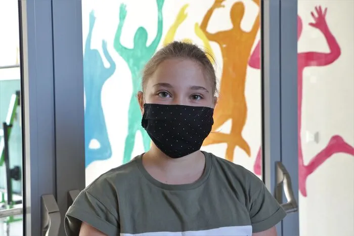 "Cool ist es, dass man die Freunde wieder sieht, das macht dann wieder richtig Spaß. Daheim war es fast so wie in der Schule, nur dass wir alles über den Computer machen mussten. Am meisten haben mir aber meine Freunde gefehlt", sagt Selina Kubbauer aus der NMS St.Ruprecht/Raab.