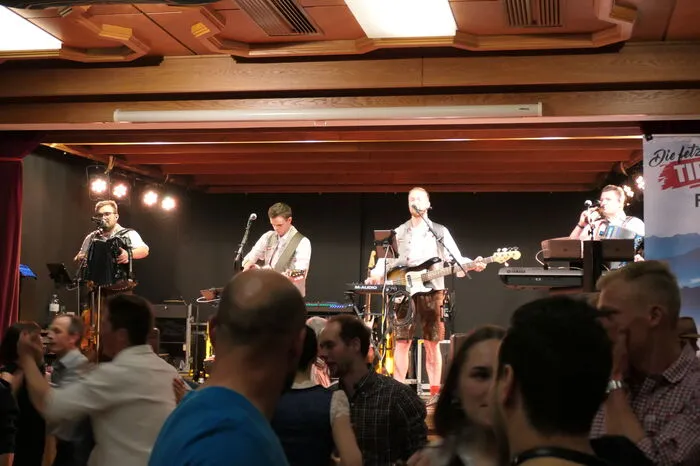 Musikalisch sorgten "Die fetzig'n Tiroler" für Feststimmung