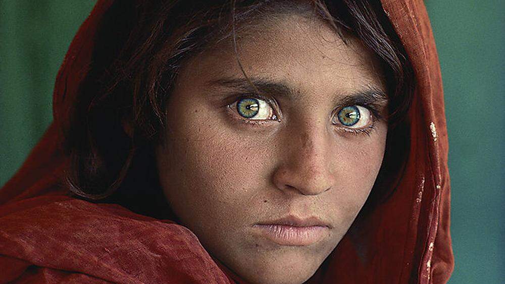 &quot;Das afghanische Mädchen&quot;: Frau auf berühmtem Foto nach Rom evakuiert