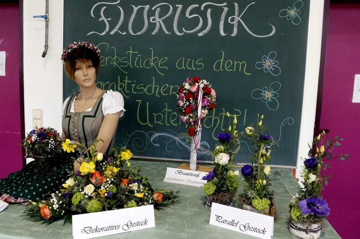 Neben einem Tag der offenen Tür in der Gartenbauschule...
